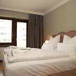 Mimosa Hotel 4*