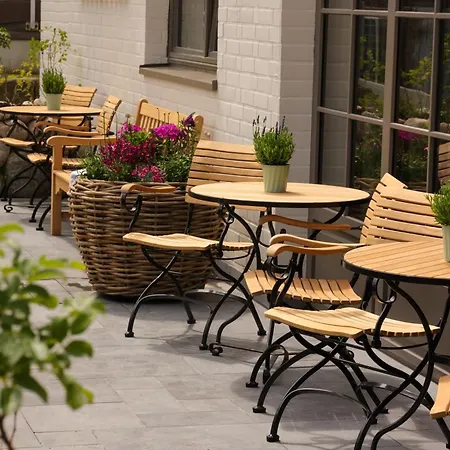 Mimosa Отель Вестерланд