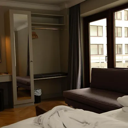 Hotel Mimosa