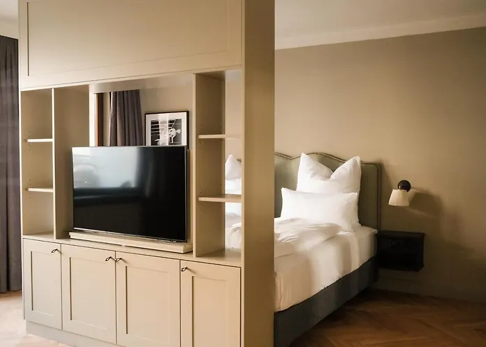 Mimosa Hotel 4*